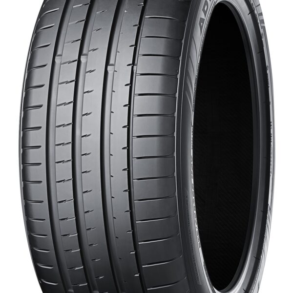 Anvelopa de vară YOKOHAMA V701 215/45 R18 93W XL